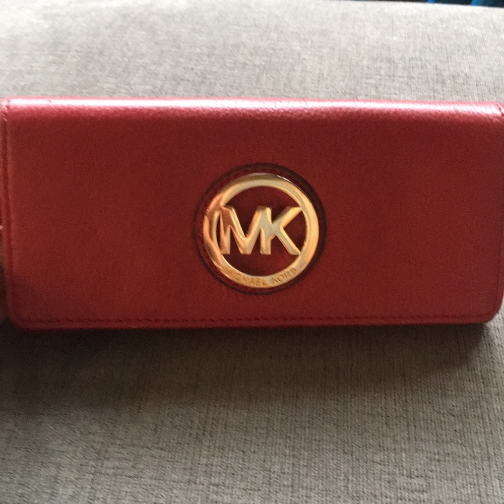 Michael Kors wallet